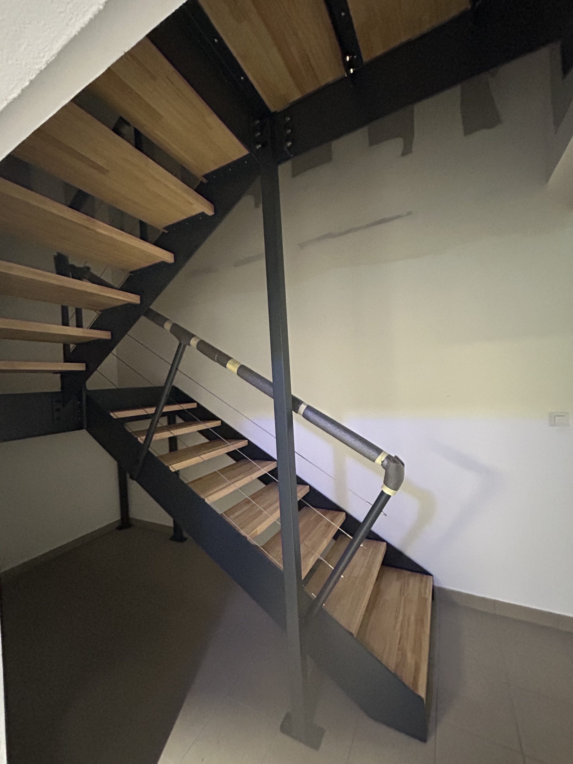 ESCALIER ET GARDE CORPS